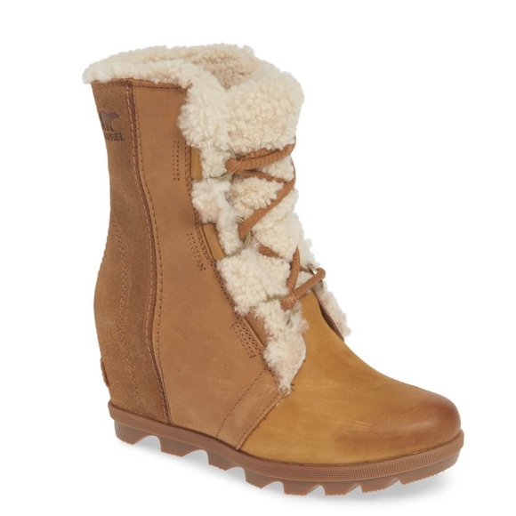 New Sorel
Joan Wedge II Shearling-Lined  Boots - Picture 5 of 16